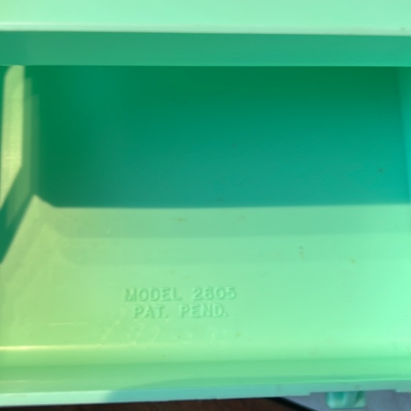 Vintage Caboodles set of 3 make-up case, travel case and RARE! lip gloss holder - Picture 7 of 17